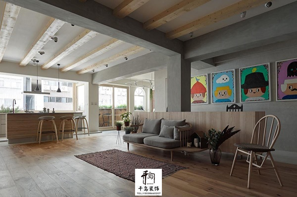 開放格局，光線自由流動(dòng)