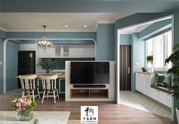 斜角玄關(guān)，放大進(jìn)出空間