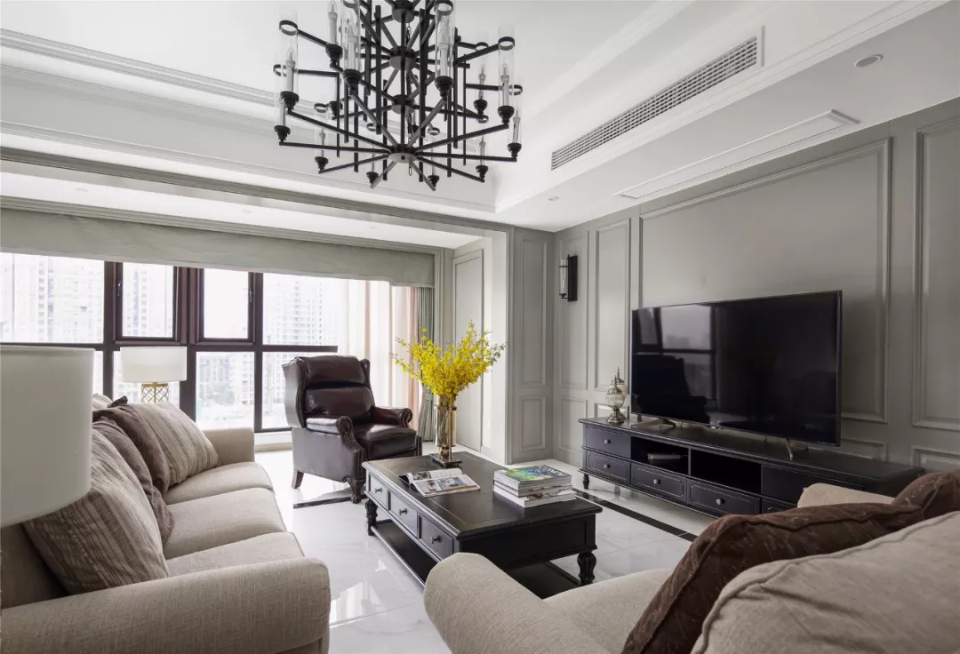 乳膠漆、石膏線背景墻