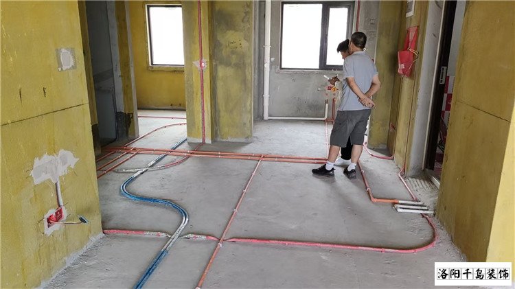 洛陽寶龍?zhí)斓厮娛┕がF(xiàn)場